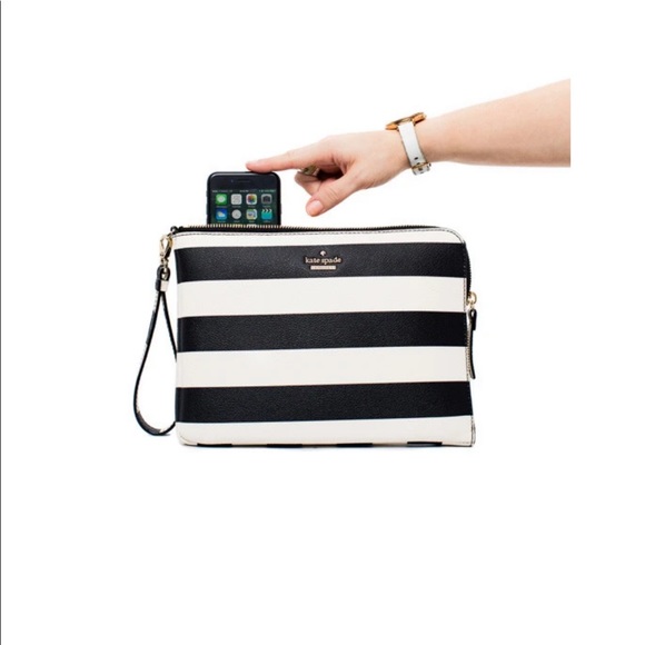 KATE SPADE QUENTIN JULIA WRISTLET by EVERPURSE - Picture 2 of 12